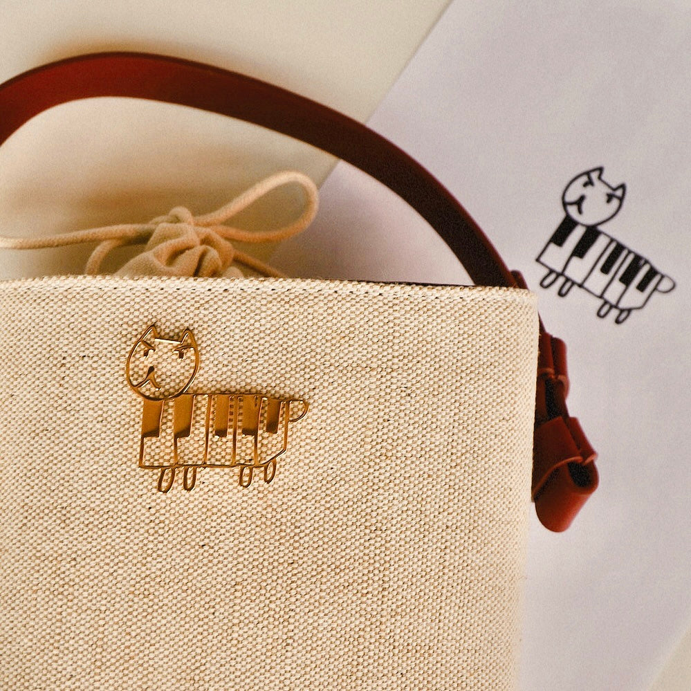 プレゼントにおすすめの手書きの絵で作るブローチ